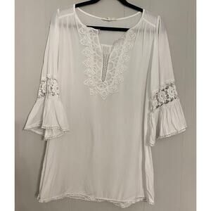 Solitaire Swim White Tunic Cover-Up Medium Lace V-Neck Embroidered‎ Bell Sleeve